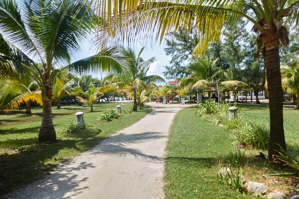 Sea Eye Hotel - Laguna Building Utila Exterior photo