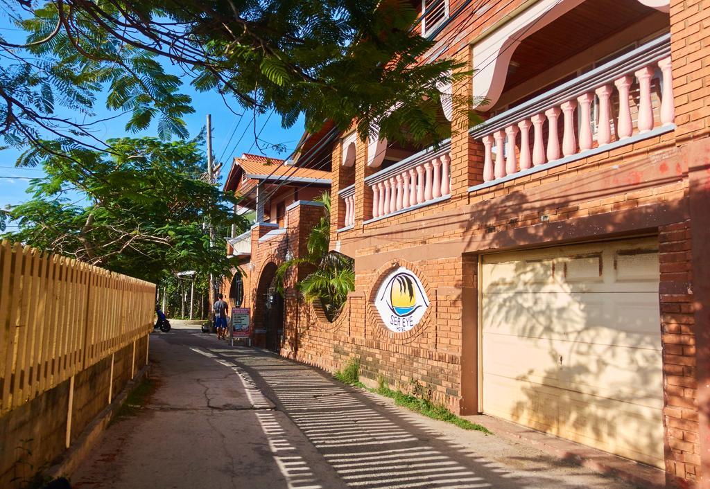 Sea Eye Hotel - Laguna Building Utila Exterior photo